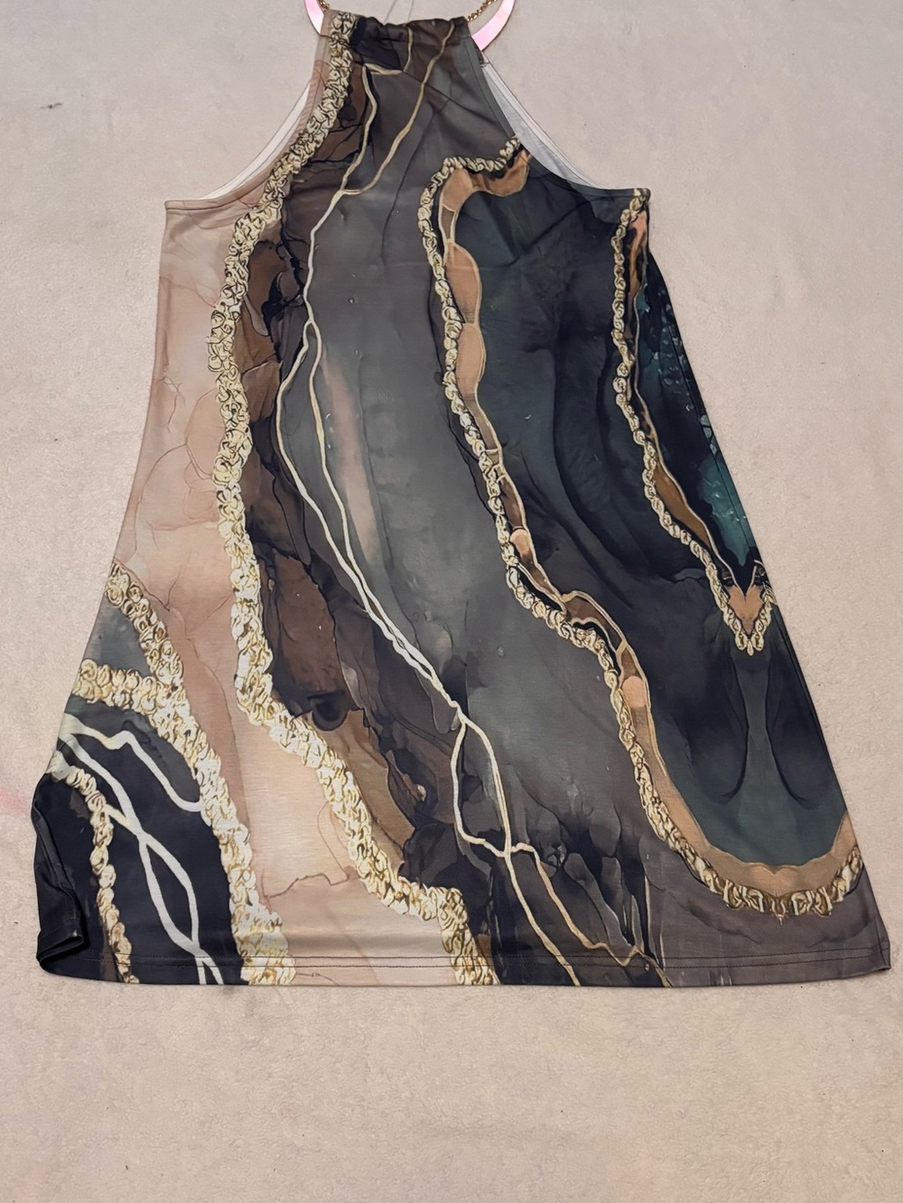 Sleeveless Marble-Print Halter Dress in Neutral Tones - Picture 5 of 7